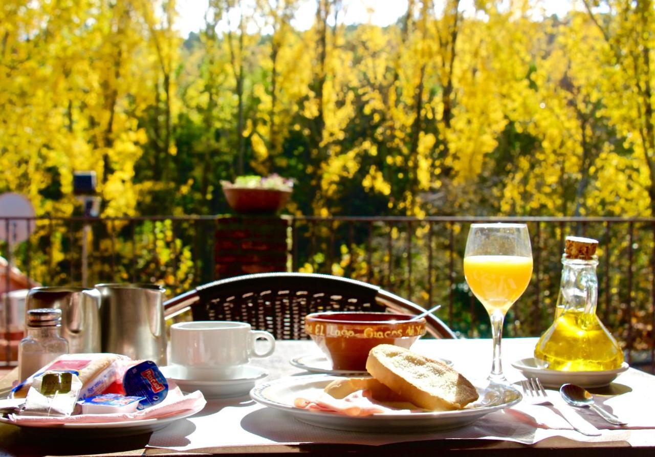 Hostel El Lago, Caceres Хараіс-де-ла-Вера Екстер'єр фото